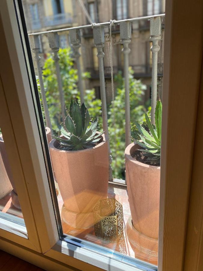 Petit Rossello Apartment Barcelona Exterior foto