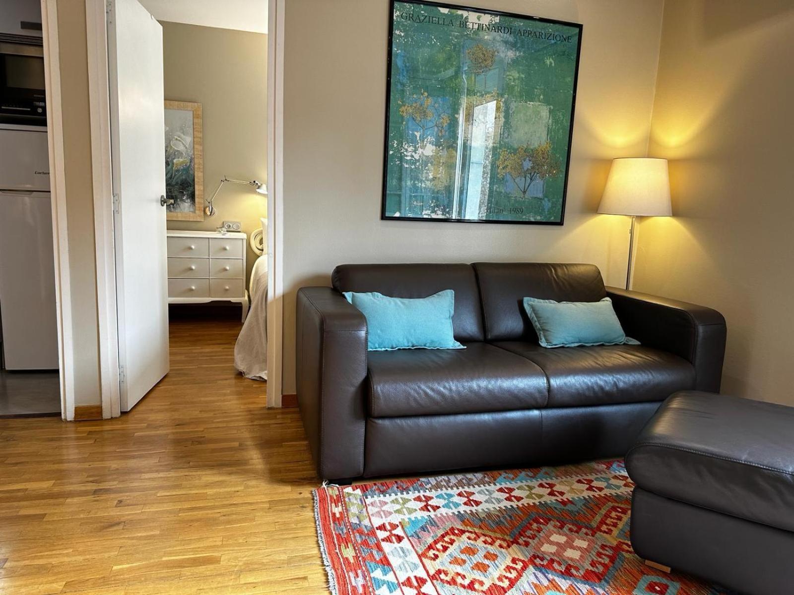 Petit Rossello Apartment Barcelona Exterior foto